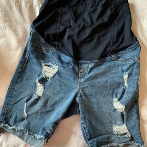 Maternity Bermuda shorts